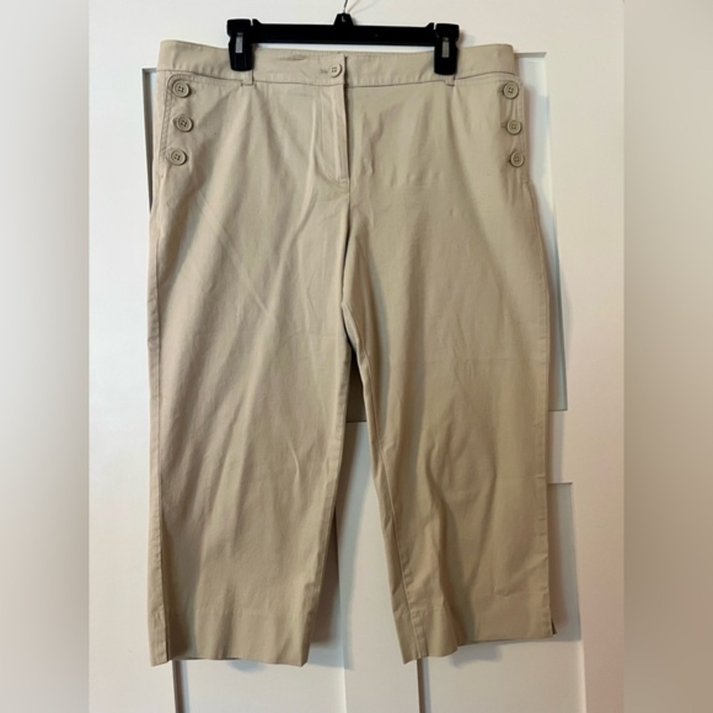 Talbots Cream Button-Accent Capris